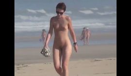 Chick With Lovely Ass Walking On European Beach 5 240p