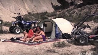 Outdoor – A 3Some In The Naughty