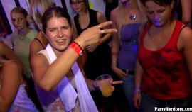 Gangbang – Partyhardcore 44 Unexperienced