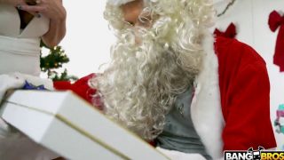 Group Sex – Big Orange Dick Santa Plugs Two Chicks