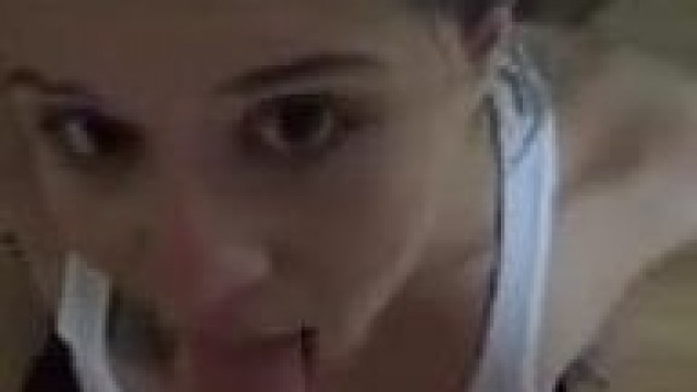 big – Brunette deepthroats a massive dick