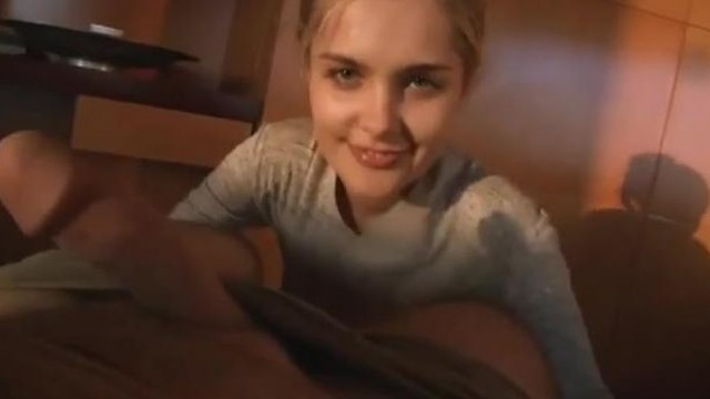 blonde – Dancing beauty dominates me