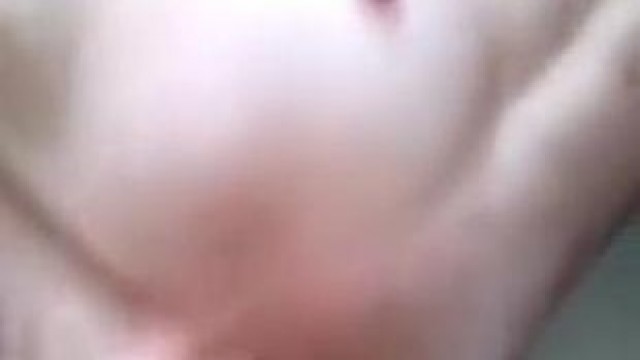 cumshot – Fiance gets her mouth covered with jizz