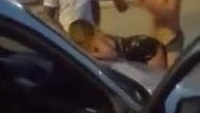 Public threesome with sexy slut