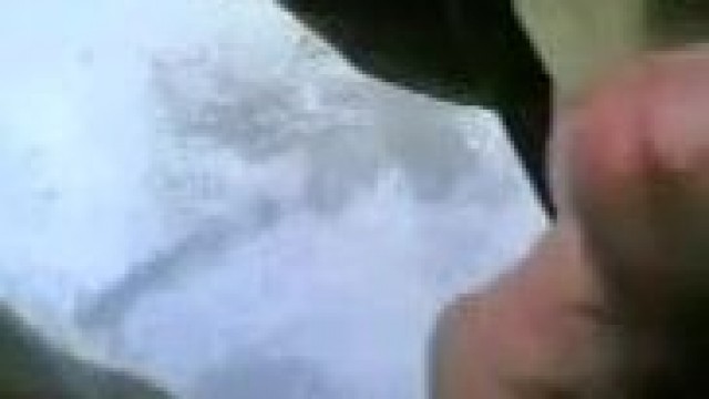 public – Whore swallows dick outdoors