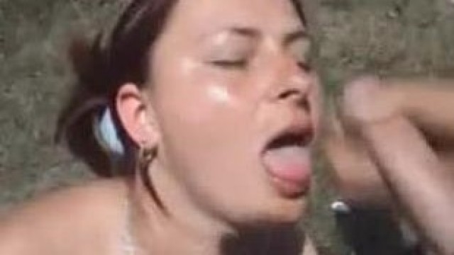 Swingers – private – outdoors