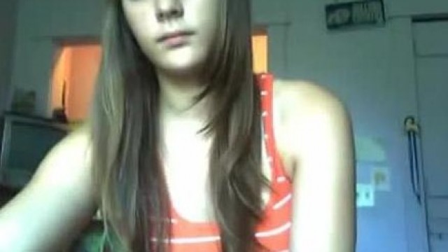 Teen – Playing with her perky tits