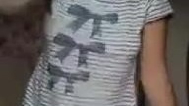 Teen – She has an awesome body