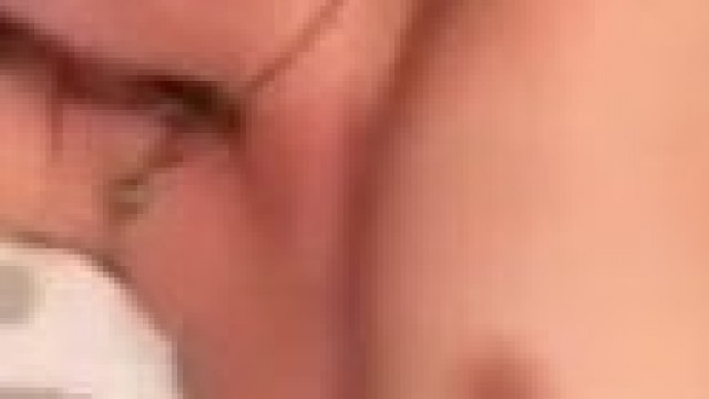 Teen – Waiting for his hot load