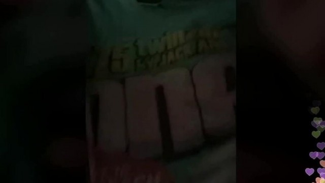 Webcam – Loud music and teen tits