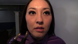 1080p – Catwoman Captures Batgirl