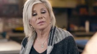 Straight – Mature Mom Fucked On The Leather Couch