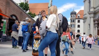1080p – Candid Blonde Perfect Round Butt In Tight Jeans