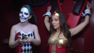 720p – American Cosplay