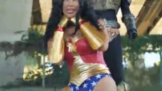 Female – Wonderwomen Cosplay Bondage