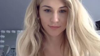 -sexy Flat Blonde Webcam-