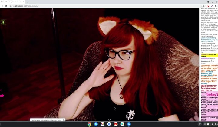 Straight – Little Cosplay Fox Wanting To Play On Webcam For Tips